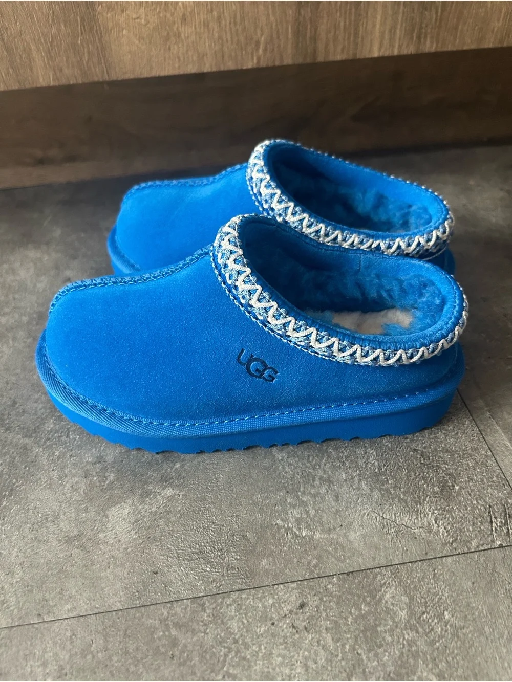 UGG Tasman Slippers Blue Toddler Size 10 NEW